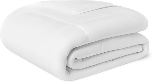 Amazon Basics Down Alternative Double Duvet, Spring and Summer 5.1 TOG, Hypoallergenic Machine Washable Quilt, 200 x 200 cm, White
