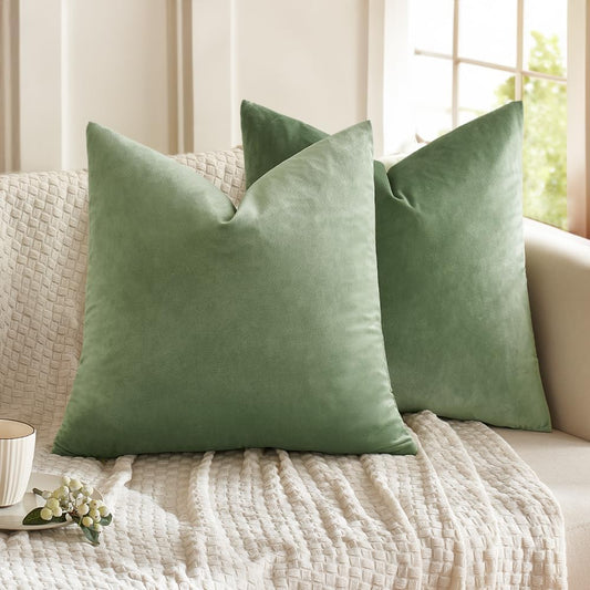 MIULEE Velvet Cushion Covers 45 x 45 Green Sofa Cushions 2 Pieces