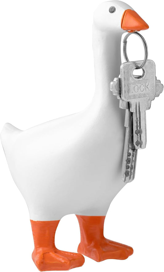 Magnetic Goose Duck Key Holder Resin Goose Duck Shape Key Storage Hanging Rack Home Decoration Cute Statue for Kitchen Office Living Room Decor Table Desk Decor Bedroom Decor Housewarming Gift