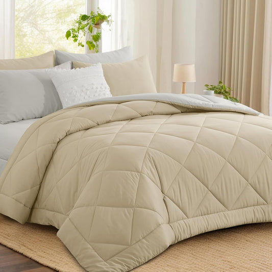 Aisbo Coverless Duvet Double 10.5 Tog - 200x 200cm, Khaki Cosy and Lightweight Quilt, Reversible Comforter with 2 Pillowcases, Khaki/Beige