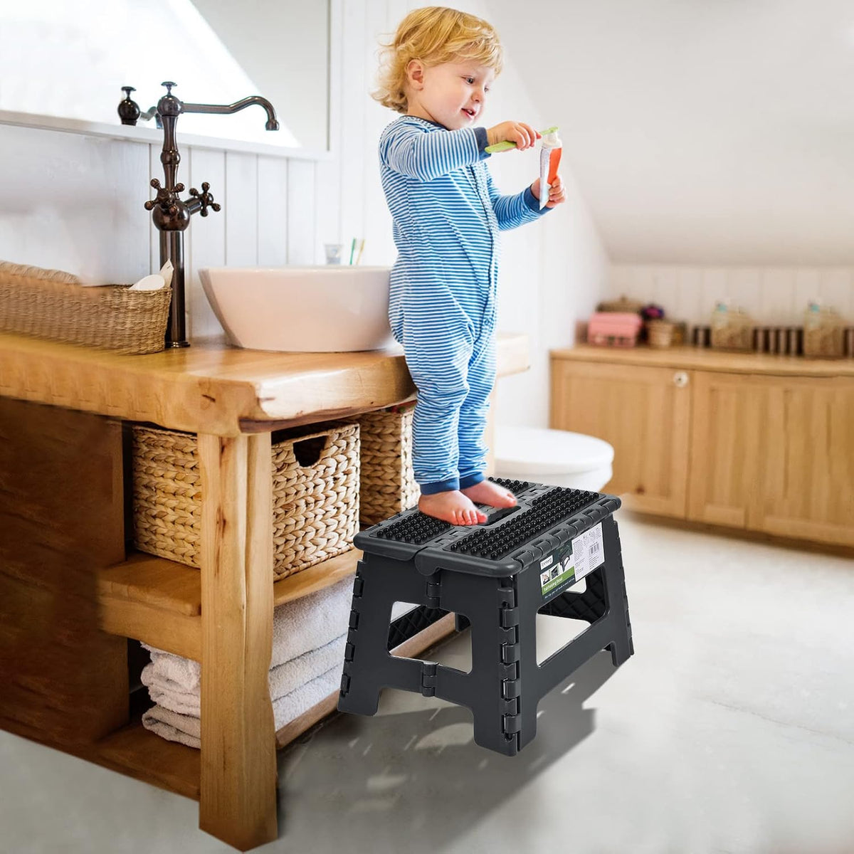 Rainberg Folding Step Stool 9 Inch, Heavy Duty Folding Stool, 250 lbs Capacity with Carrying Handle, Portable, Anti Slip Surface for Kids & Adults, Kitchen, Bathroom, Camping (Black)