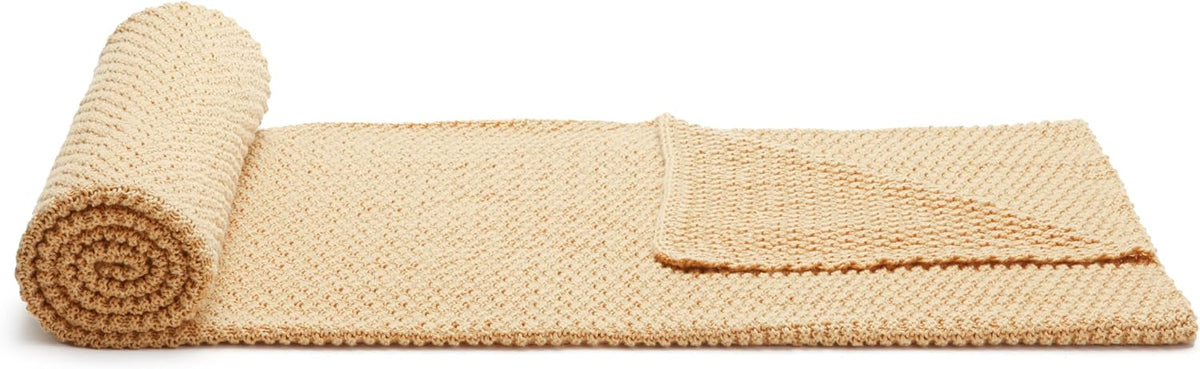 Amazon Basics Knitted Sofa Throw Blanket, Soft Bed Throw for Room Décor, 127 x 152 cm, Sand