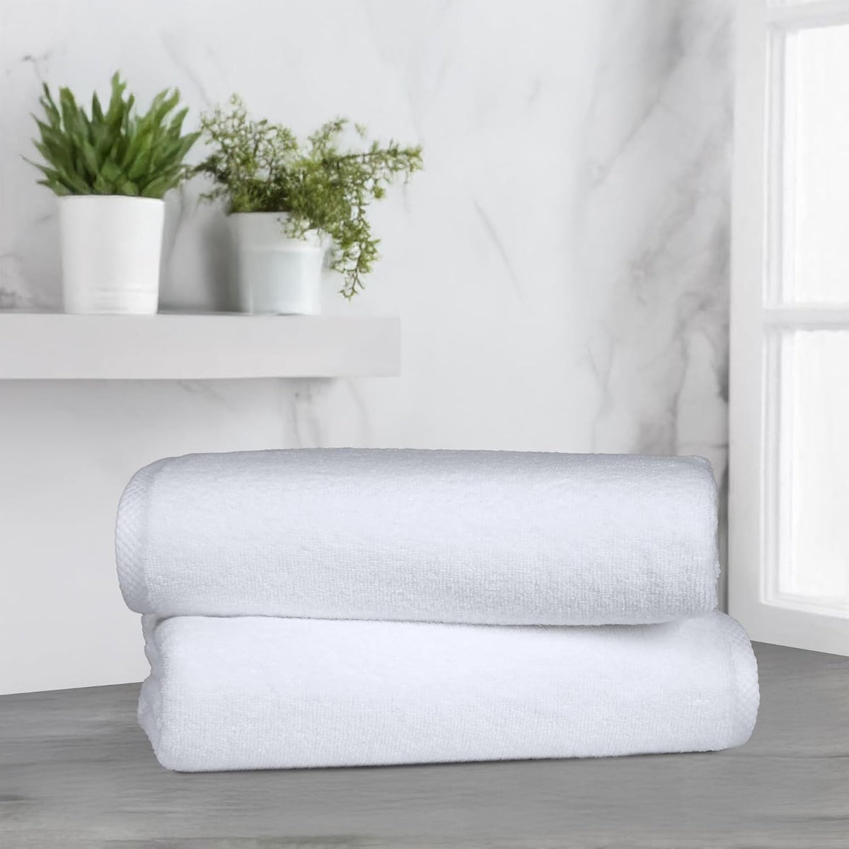 Amazon Basics Bath Towels, 100% Cotton Quick Dry Towel Set, Soft and Absorbent, 70 x 140 cm, White, 2-Pack