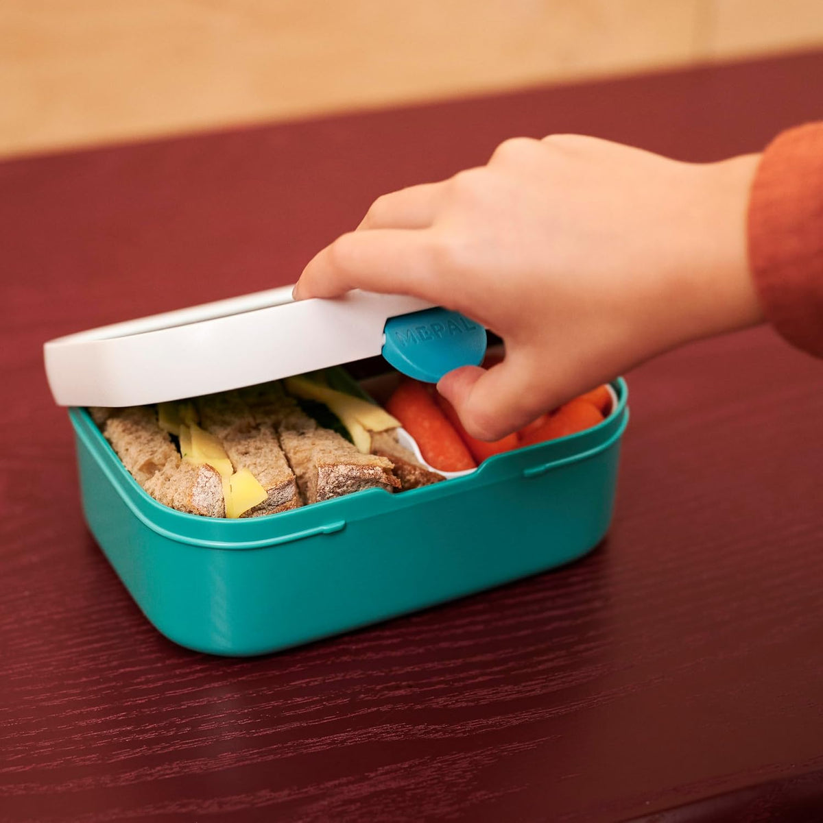 Mepal - Lunch Box Campus - Bento Box For Children - With Bento Compartment & Fork - With Clip Closure - Dishwasher Safe & BPA-free - 750 ml - Hot Wheels