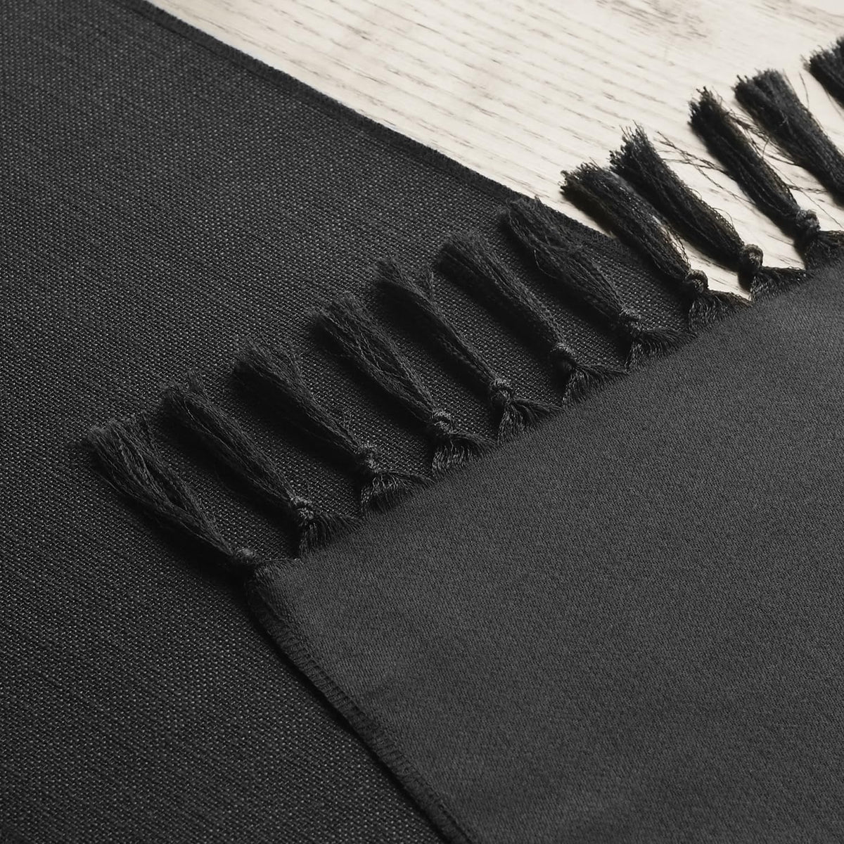 Artoid Mode Black Boho Rustic Halloween Tassel Table Runner 33x183 cm