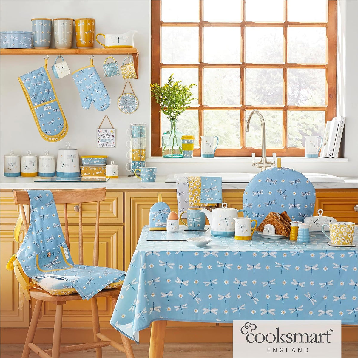 Cooksmart Set of 3 Nesting Cake Storage Tins – British Design