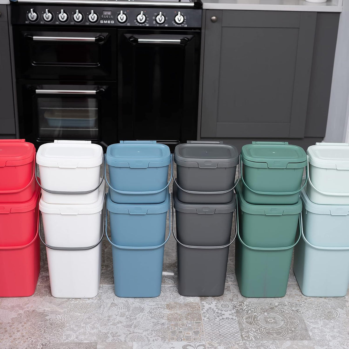 Addis 519354 Kitchen Recycling & General Storage bin 18 litres Stackable Food Waste Organiser Caddy with Clip lock lid & carrying Handle, Deep Teal Green
