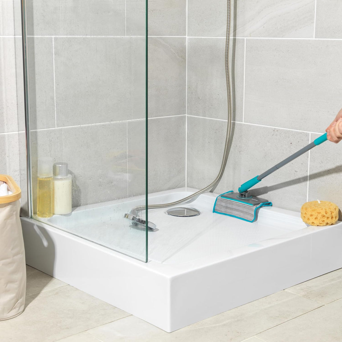 Beldray Anti Bac Bathroom Mop With 70 Cm Handle