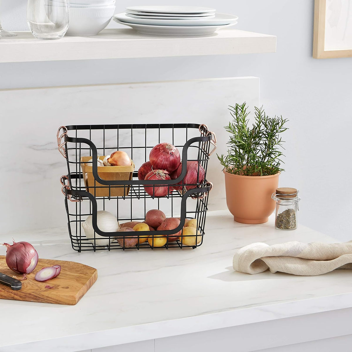 Amazon Basics Stackable Metal Storage Baskets for Kitchen or Bathroom, Rectangular, 2 Pack, 16.3 x 31 x 14.1 cm, Black