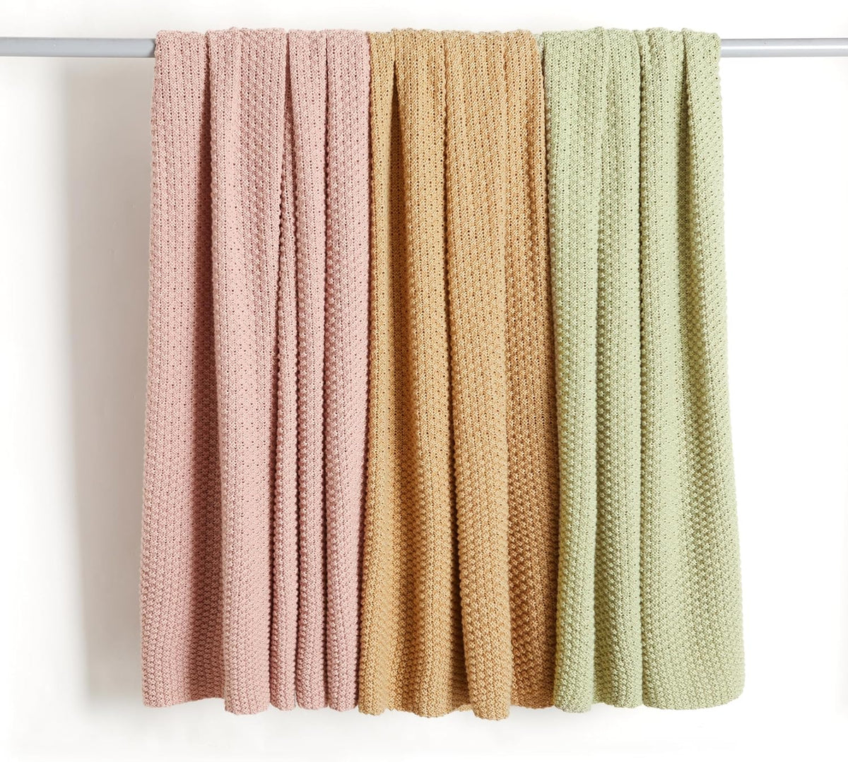 Amazon Basics Knitted Sofa Throw Blanket, Soft Bed Throw for Room Décor, 127 x 152 cm, Sand