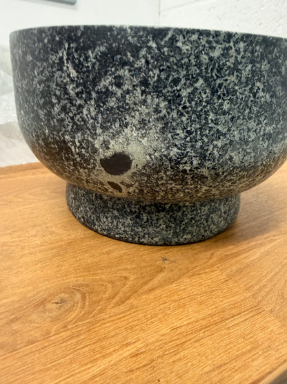 Cole & Mason Clavering Grey Pestle and Mortar Set 20cm Made From Granite | Spice and Herb Grinder Set With Textured Interior Ideal For Making Pastes, Pesto's, Marinades and Sauces