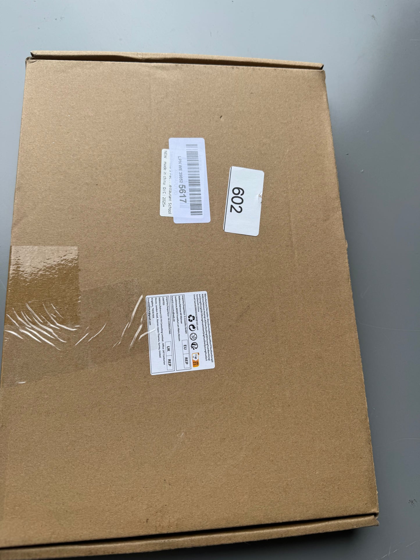3 Pack A4 Acrylic Sign Holder,Clear Poster Menu Holders, A4 Stands Display Holder,Double Side Display Acrylic Sign Holder,T-Shape Perspex Display Holder for Office Shop Restaurant School