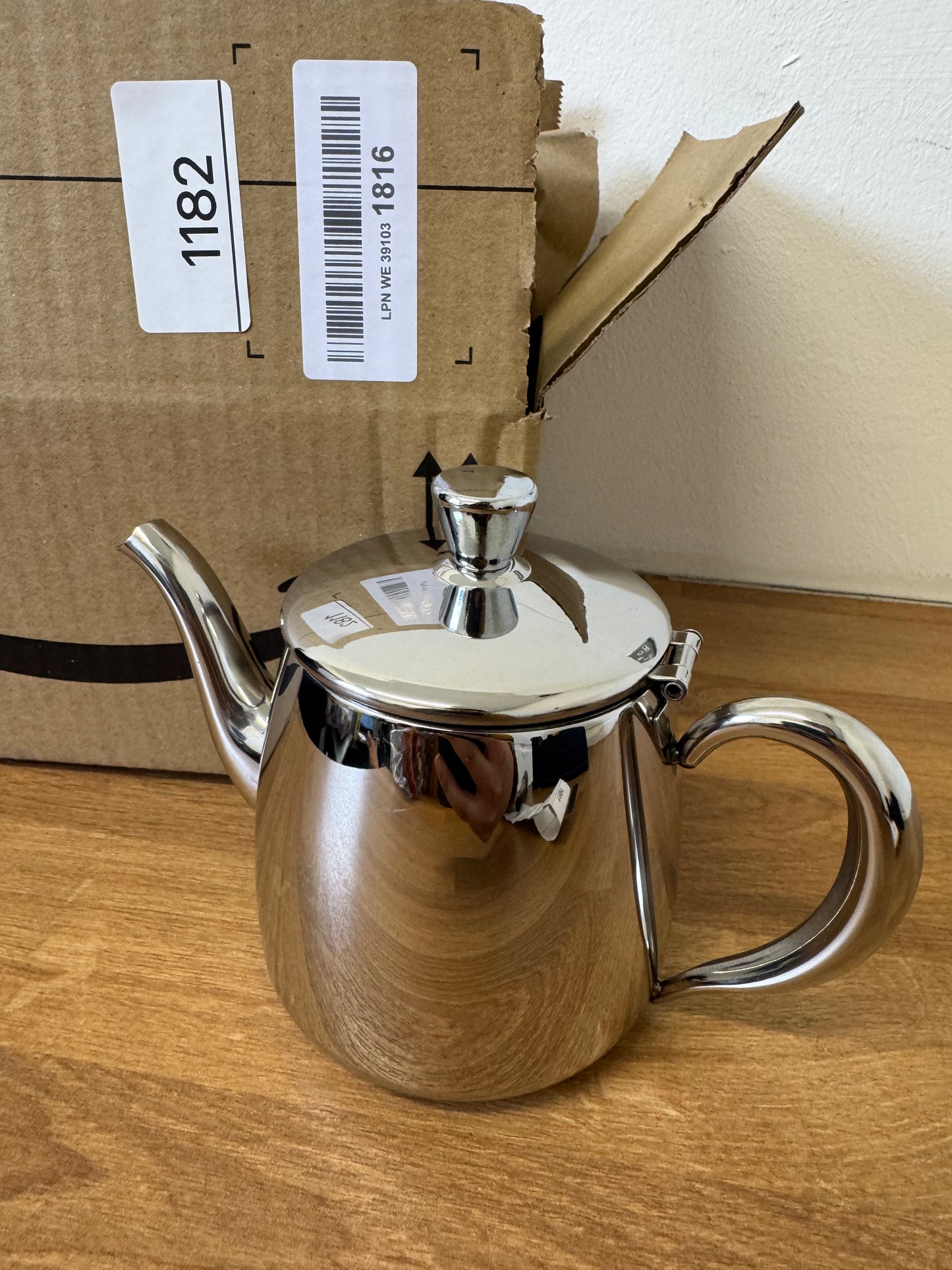Café Olé PT-018 Premium Tea Pot, 18/10 Stainless Steel, Mirror Polished, 18oz/532ml, Stay Cool Hollow Handles, Perfect Pour Spout, Silver